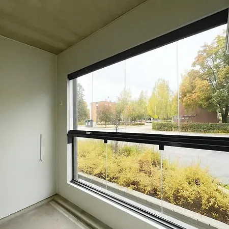 Διαμέρισμα Kotimaailma - Valoisa Yksioe - Laehellae Junaa & Lentoasemaa