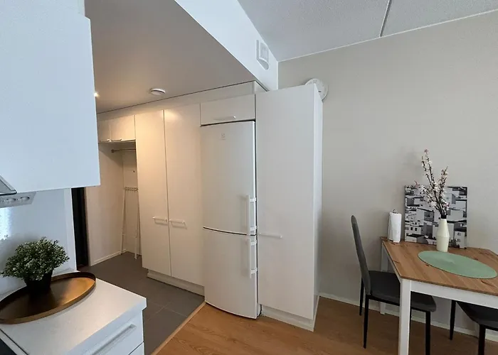 شقة Kotimaailma - Valoisa Yksioe - Laehellae Junaa & Lentoasemaa